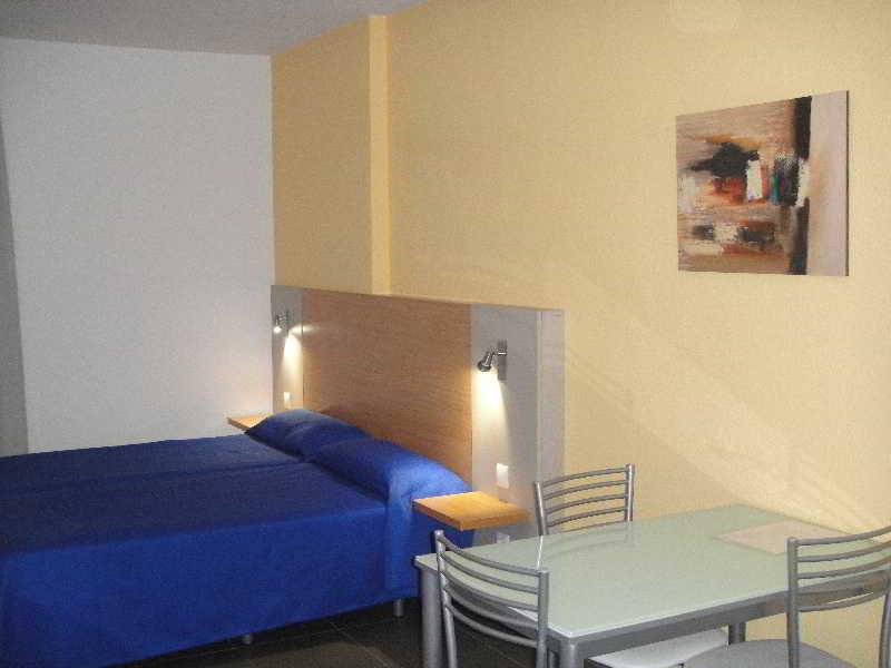 לאס פאלמס דה גראן קנאריה Mhc Arenales Hotel מראה חיצוני תמונה
